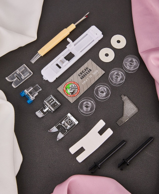 Jaguar Jet Black 022