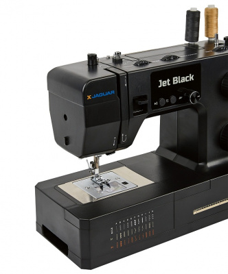 Jaguar Jet Black 014